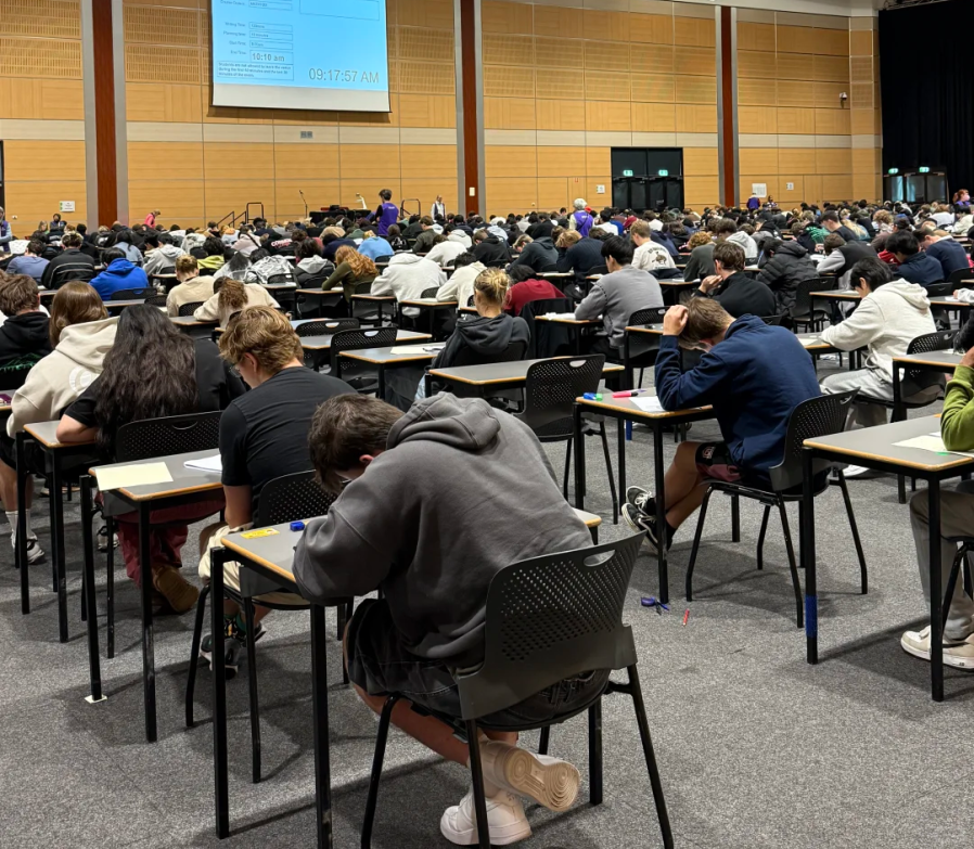 IGCSE放榜！多条路径，英国剑桥A-Level、IB、大学预科怎么选？